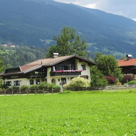 Gaestehaus Scharler Нойкірхен-ам-Гросфенедігер Екстер'єр фото