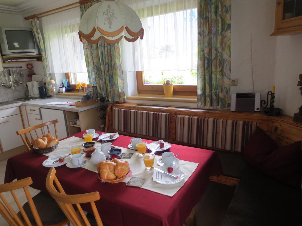 Gaestehaus Scharler Нойкірхен-ам-Гросфенедігер Екстер'єр фото